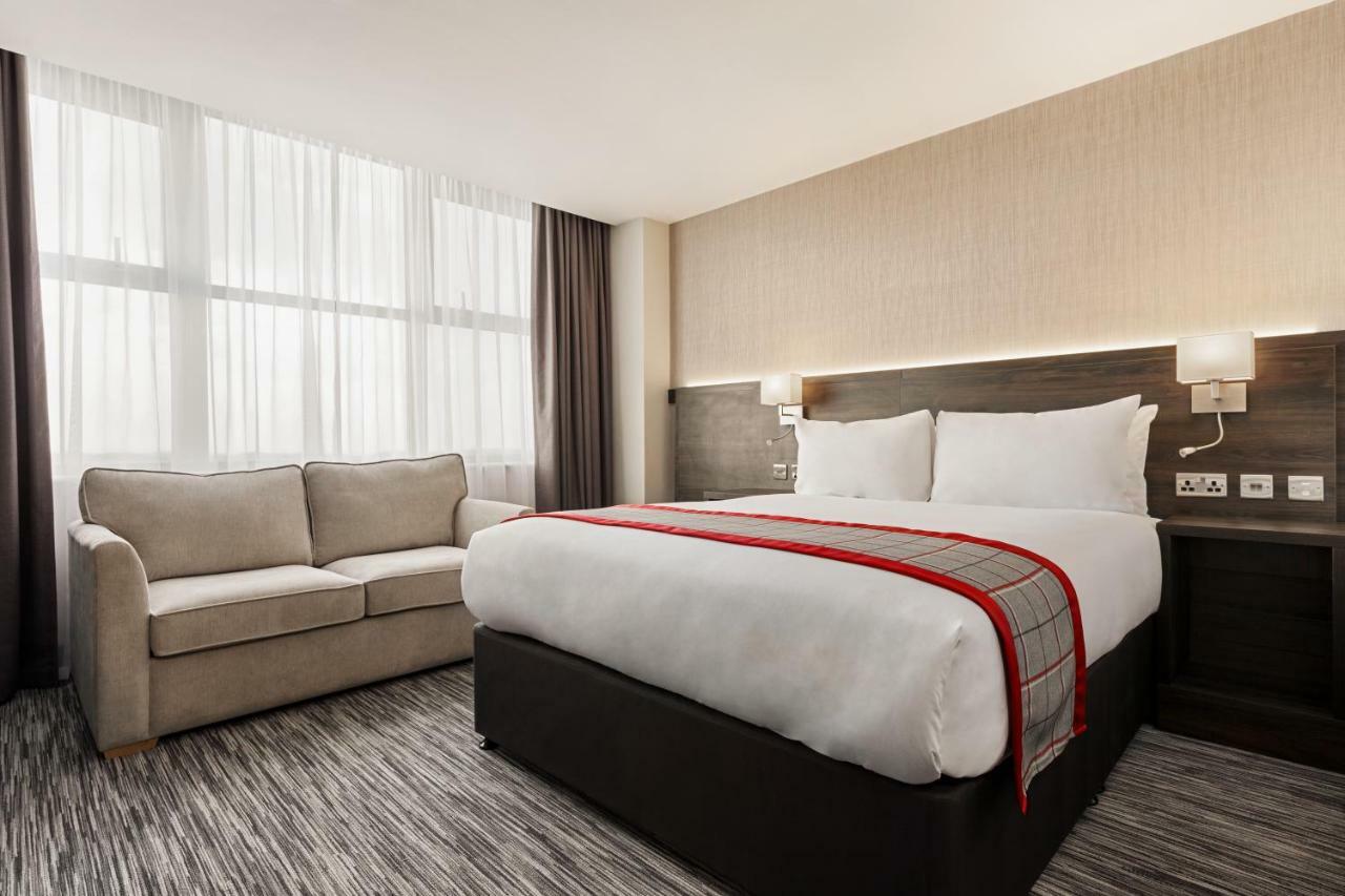 Hotel Ramada East Kilbride Esterno foto