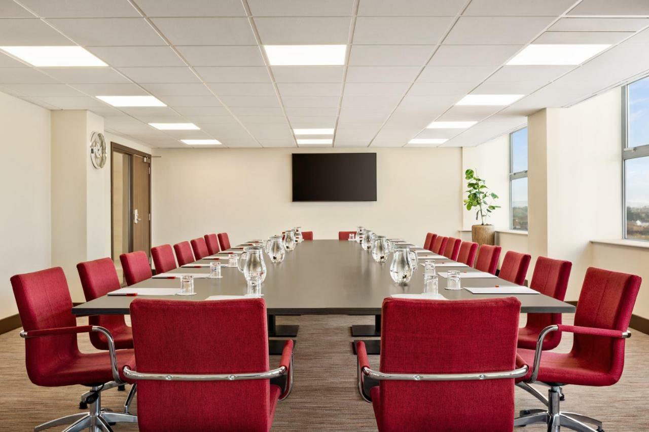 Hotel Ramada East Kilbride Esterno foto