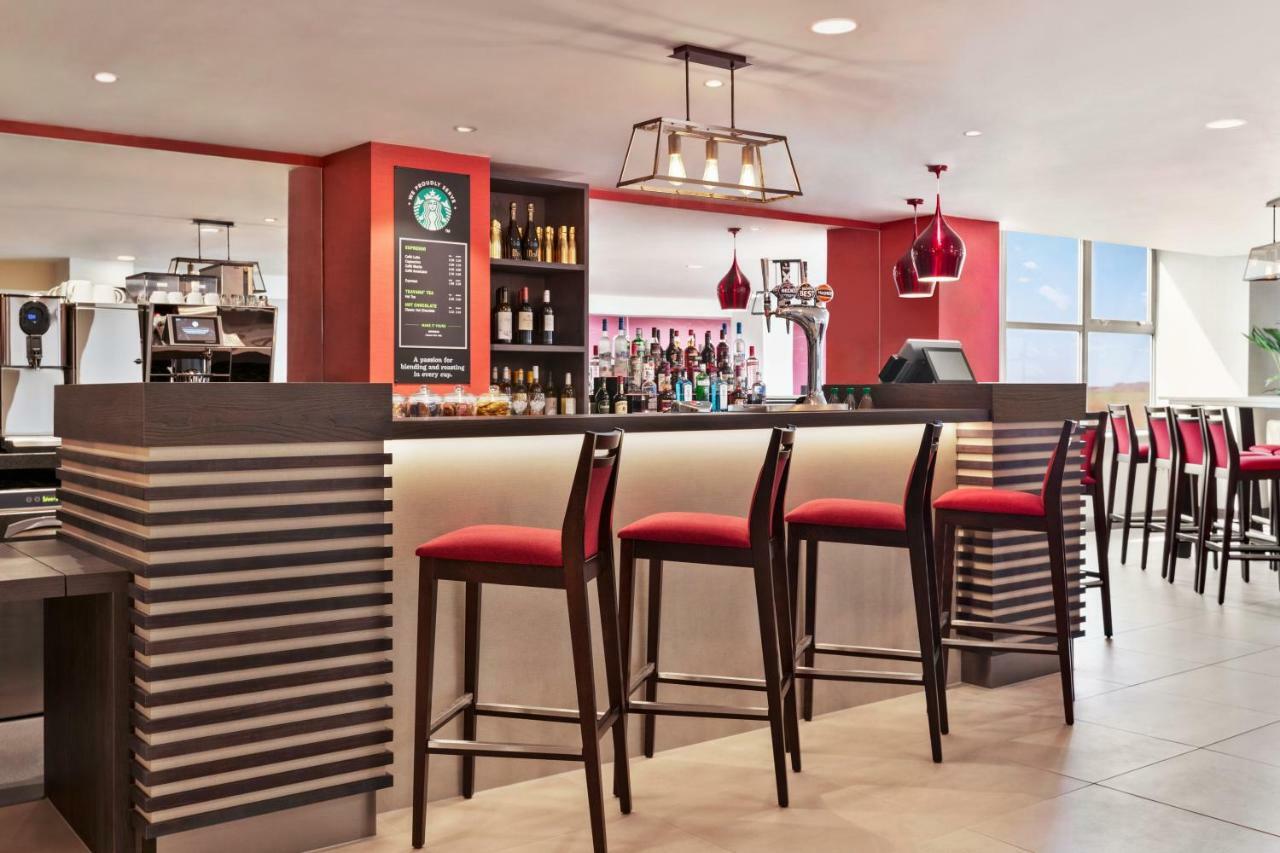 Hotel Ramada East Kilbride Esterno foto