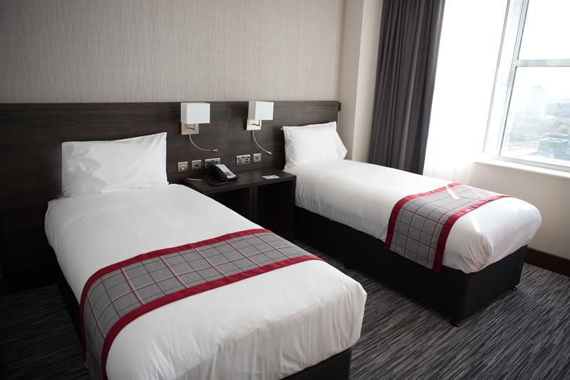 Hotel Ramada East Kilbride Esterno foto